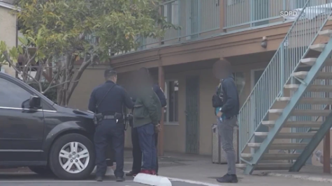 sdpd outside an apartment