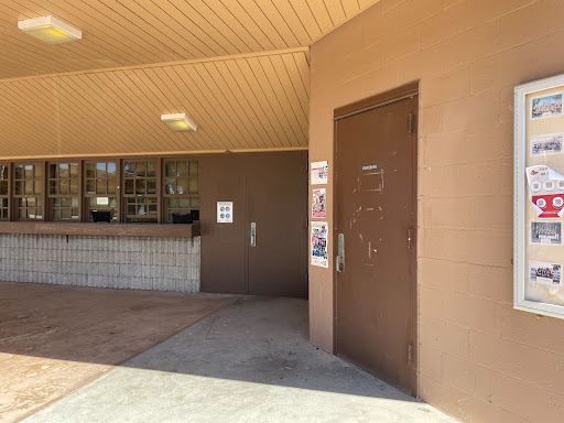 The entrance to the counseling office, the scene way less hectic compared to the first week of school.